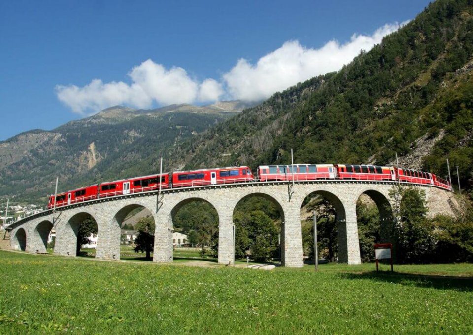 The 5 most beautiful train journeys in the world! | FlightsHotelsBook